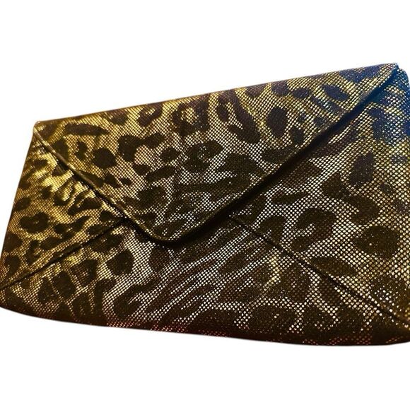Chic Gold & Black Leopard Print Evening Clutch – Glam Statement Bag - Picture 1 of 15